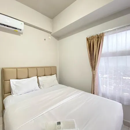 Spacious And Homey 2Br Apartment At Newton Residence By Travelio